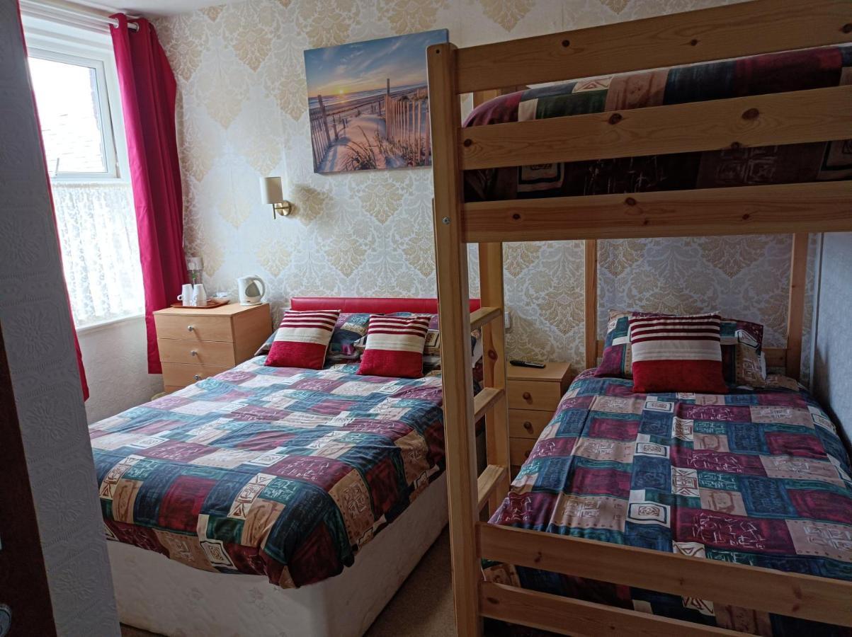 Stafford House Hotel Blackpool Bagian luar foto